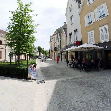 Chartres Coeur De Ville, Beau 2 Pieces Chaleureux Et Lumineux,Parking Et Wifi ! Exterior foto