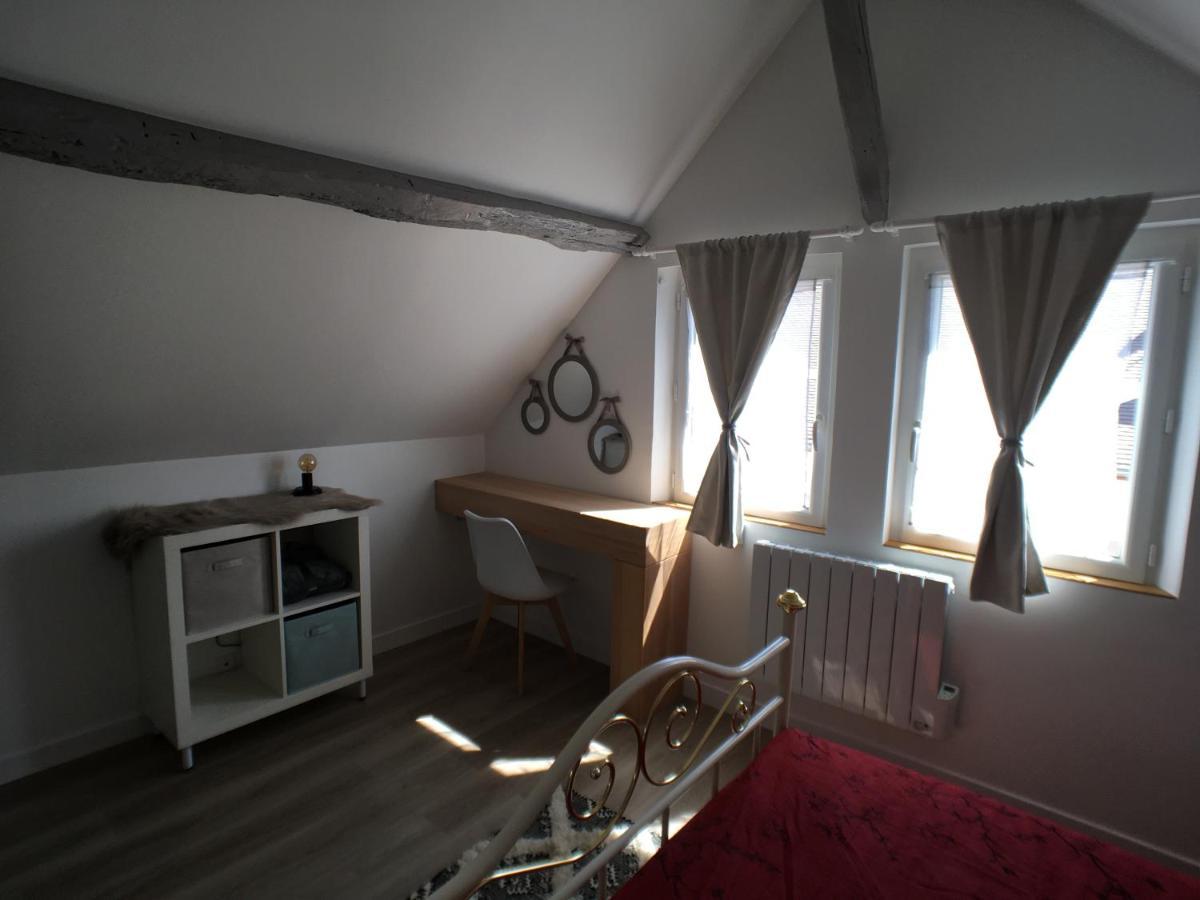Chartres Coeur De Ville, Beau 2 Pieces Chaleureux Et Lumineux,Parking Et Wifi ! Exterior foto